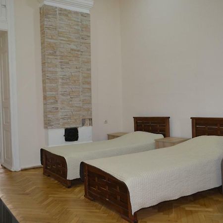 Sweet Home Agmashenebeli Тбилиси Екстериор снимка
