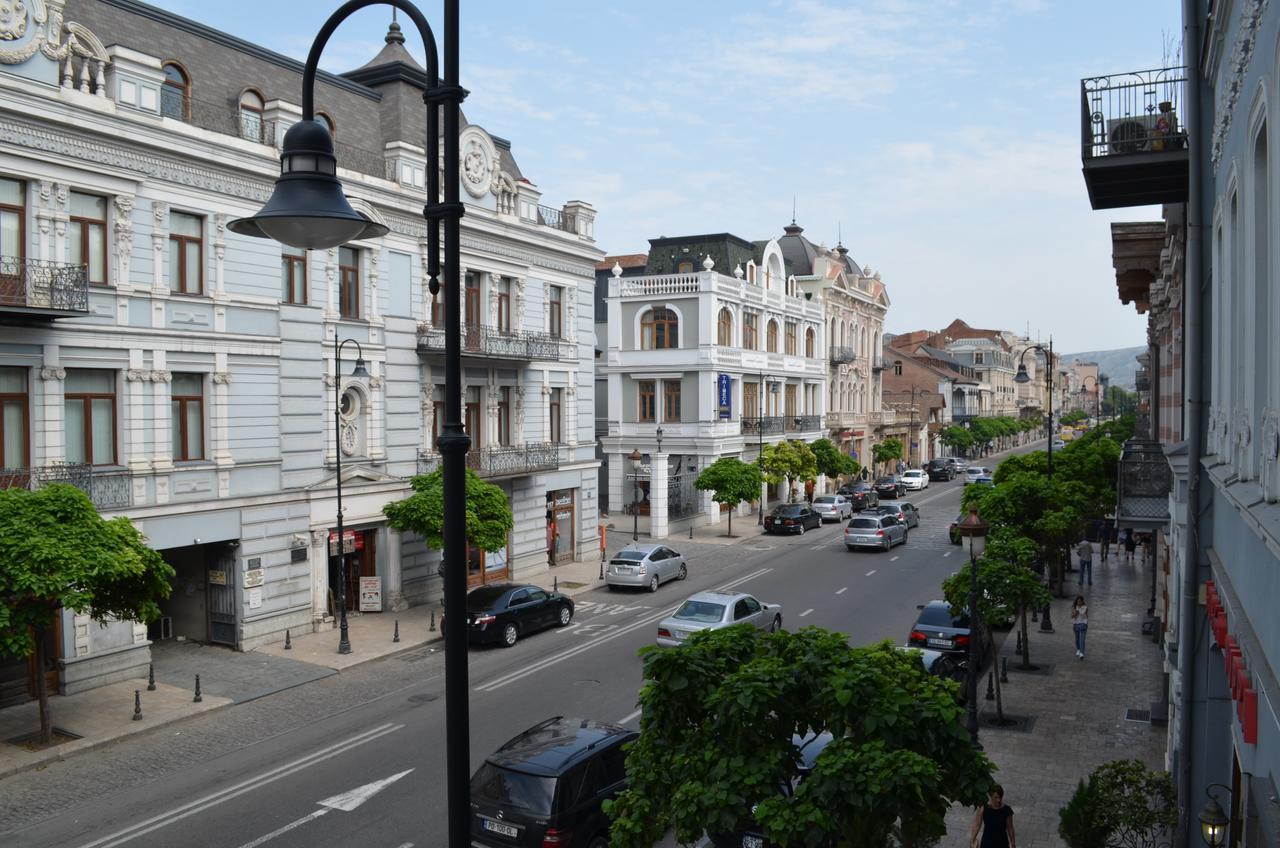 Sweet Home Agmashenebeli Тбилиси Екстериор снимка